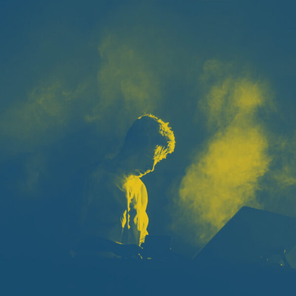 smoke-keyboard-yellow